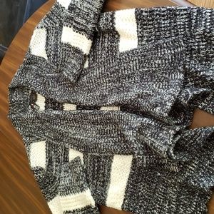 Open front/Draped Cardigan Size Large